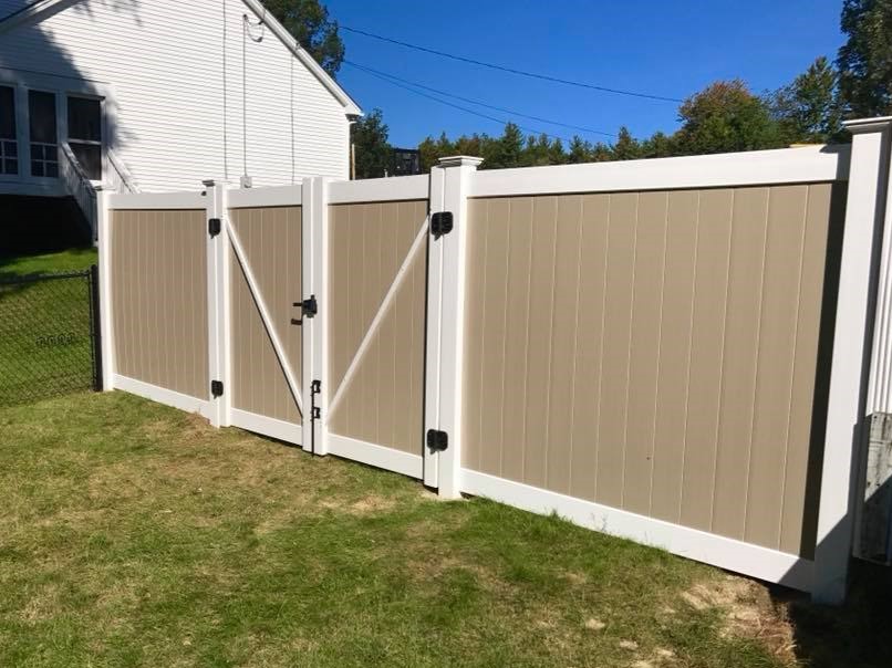 Photo of a custom fence gate in New Hampshire